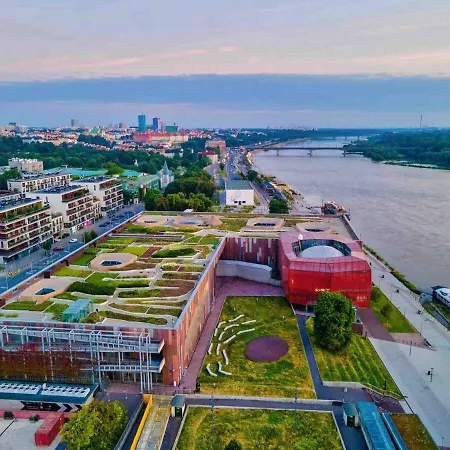 Copernic Metro Wifi 85'tv Netflix Disney+ Hbo * Varşova