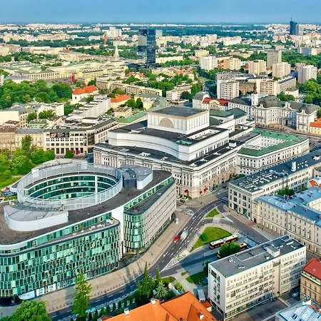 Apartman Copernic Metro Wifi 85'tv Netflix Disney+ Hbo